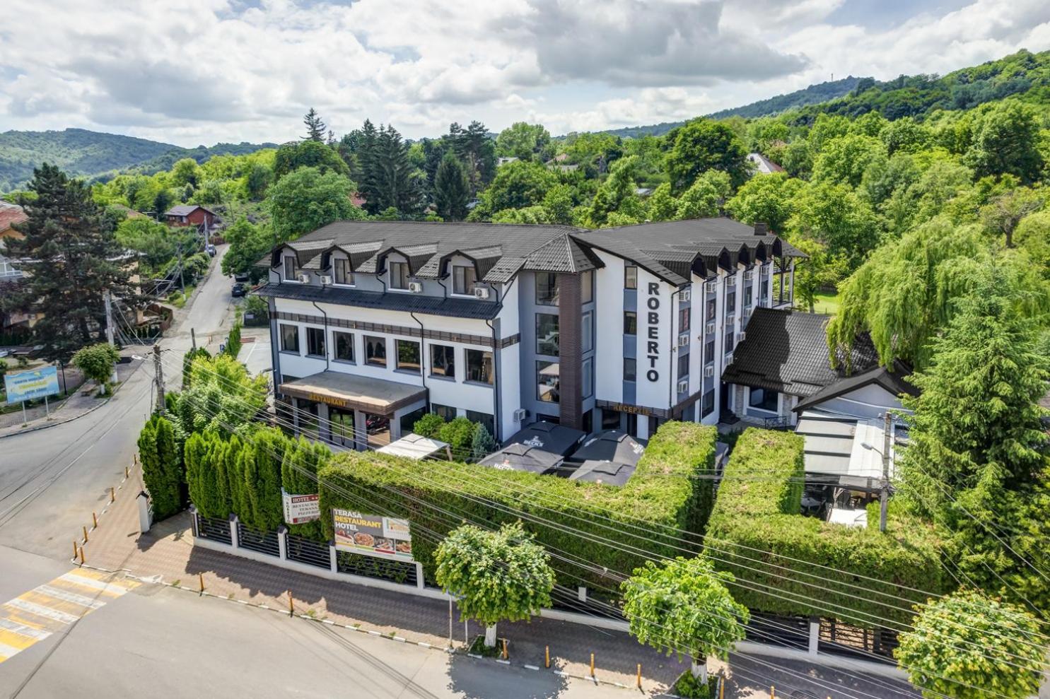 Hotel Roberto Slanic Prahova Zewnętrze zdjęcie